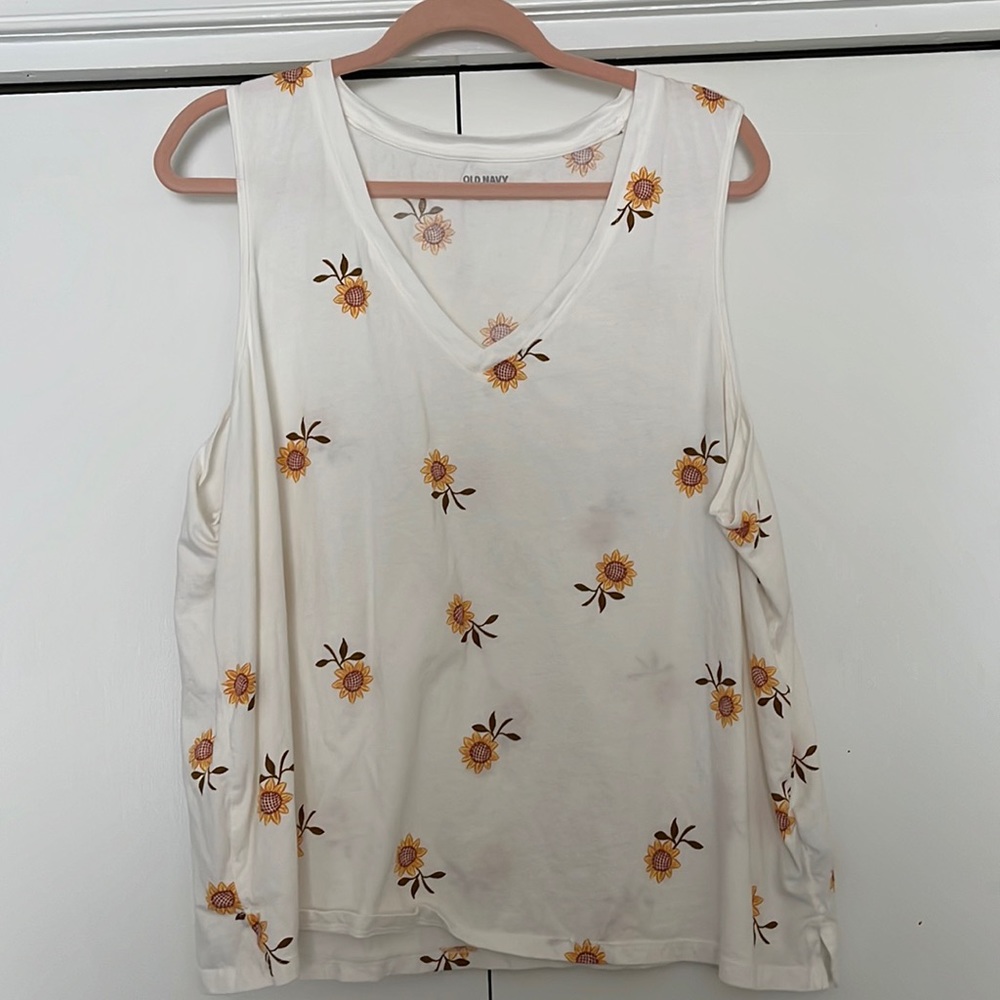Old Navy sunflower tank top